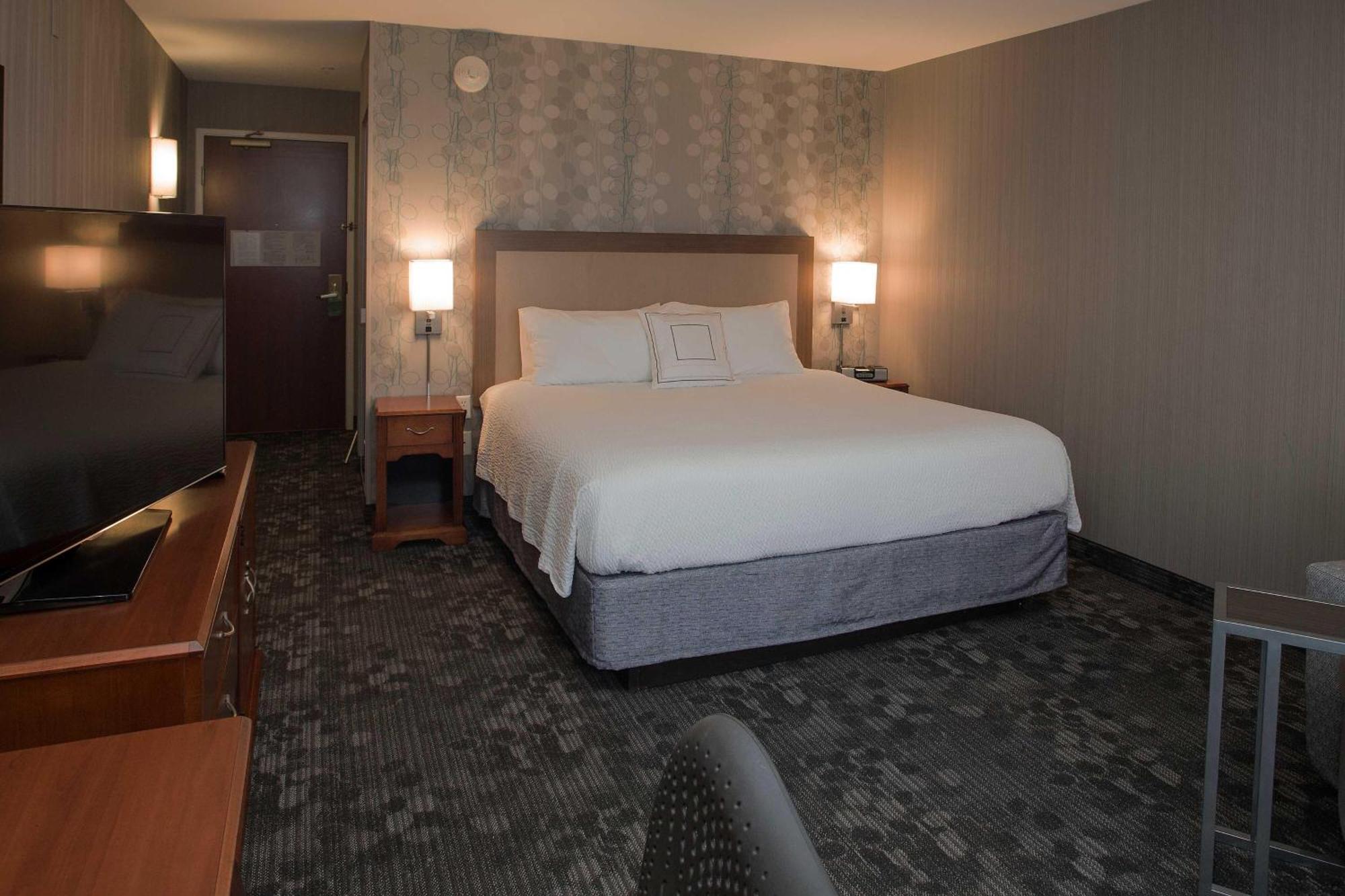 Courtyard Los Angeles Burbank Airport Экстерьер фото