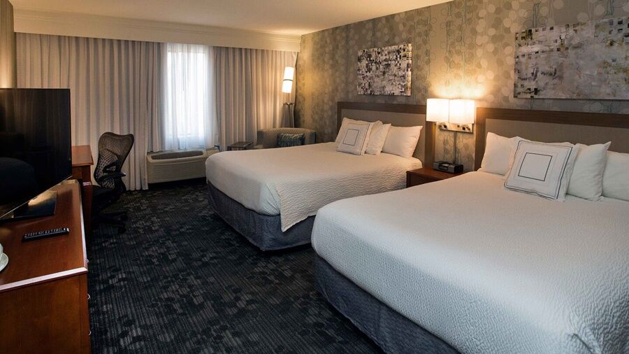 Courtyard Los Angeles Burbank Airport Экстерьер фото