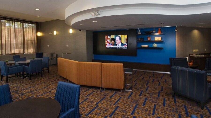 Courtyard Los Angeles Burbank Airport Экстерьер фото